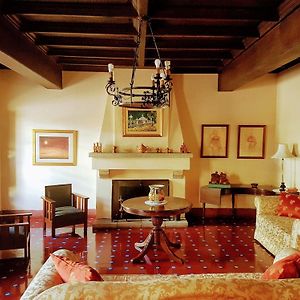 Casa Carmel Bed & Breakfast
